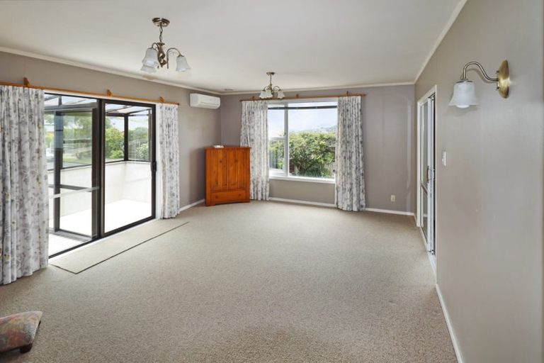 Photo of property in 1 Kanpur Road, Broadmeadows, Wellington, 6035