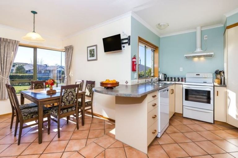 Photo of property in 5 The Grove, Nukuhau, Taupo, 3330