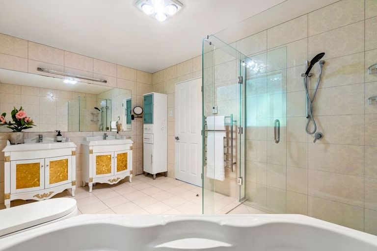 Photo of property in 36a Hart Road, Hauraki, Auckland, 0622