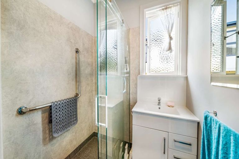 Photo of property in 3 Clyde Street, Oamaru North, Oamaru, 9400