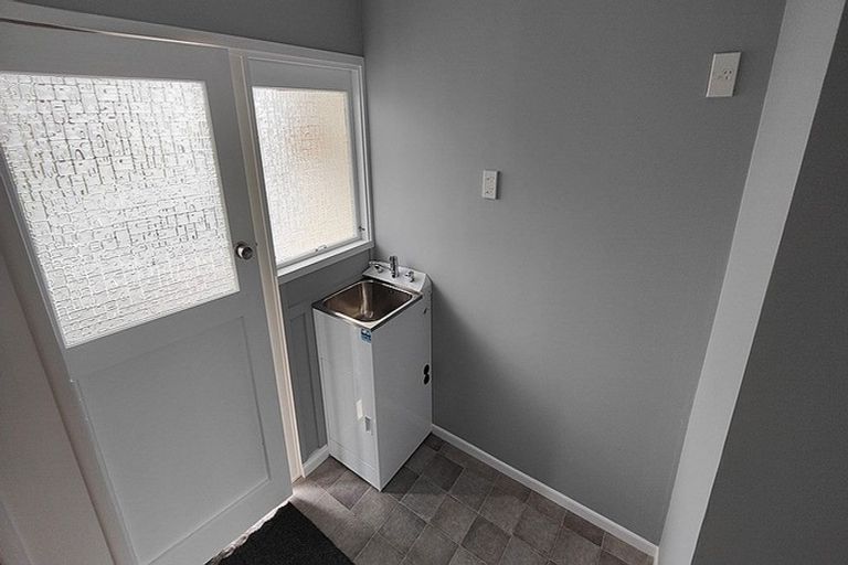 Photo of property in 14d Tainui Street, Frankton, Hamilton, 3204