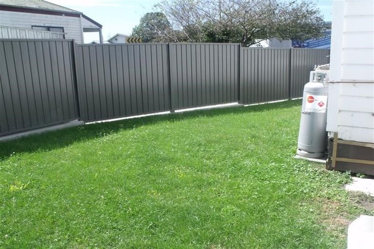 Photo of property in 202 Main Rd Clive, Clive, 4102