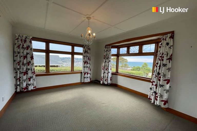 Photo of property in 64 Middleton Road, Kew, Dunedin, 9012