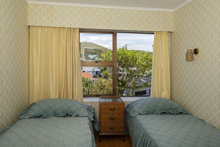 Photo of property in 50 Du Fresne Place, Russell, 0202