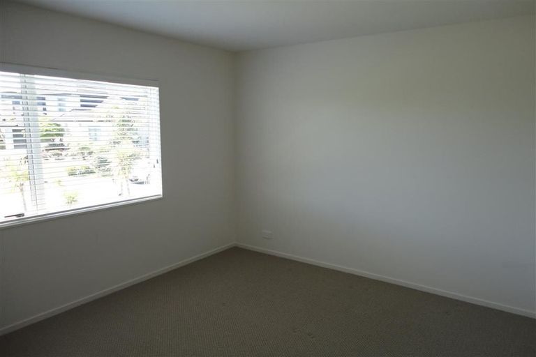 Photo of property in 7 Bendemeer Place, Flat Bush, Auckland, 2016