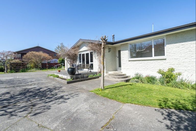 Photo of property in 59 Hillary Street, Winton, 9720