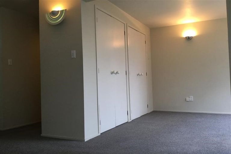 Photo of property in 17/67 Princes Street, Northcote Point, Auckland, 0627
