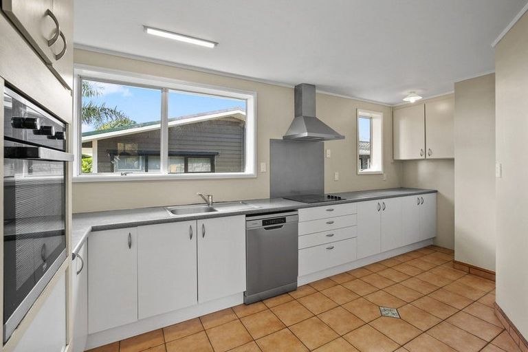 Photo of property in 10 Te Rima Place, Bell Block, New Plymouth, 4312
