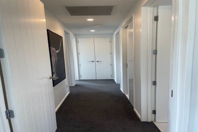 Photo of property in 21 Red Cottage Drive, Lake Hayes, Queenstown, 9304