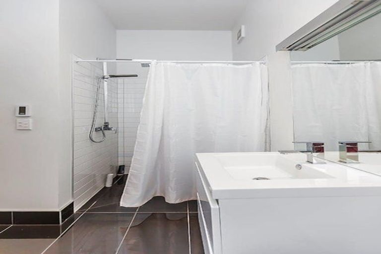 Photo of property in 95 Majoribanks Street, Mount Victoria, Wellington, 6011