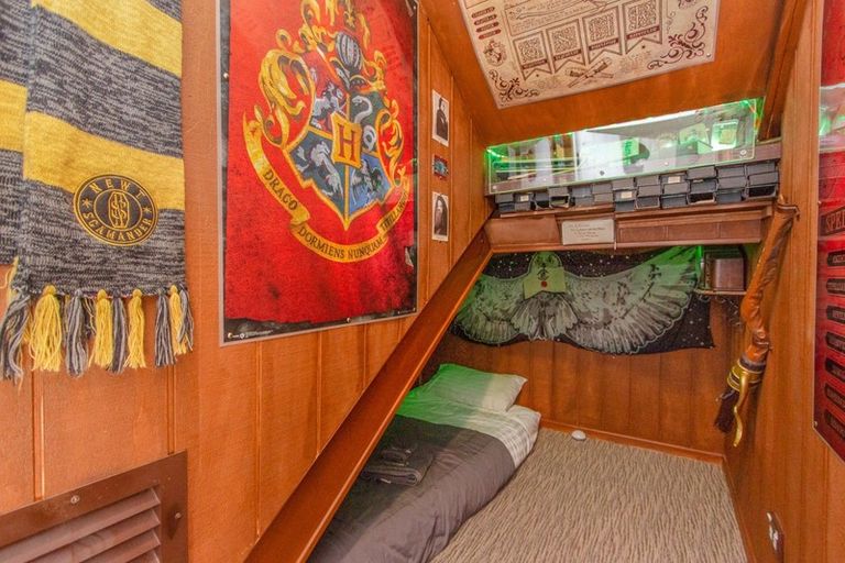 Photo of property in 6 Rinaha Place, Koutu, Rotorua, 3010