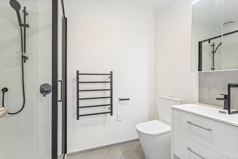 Photo of property in 108 Druces Road, Wiri, Auckland, 2104