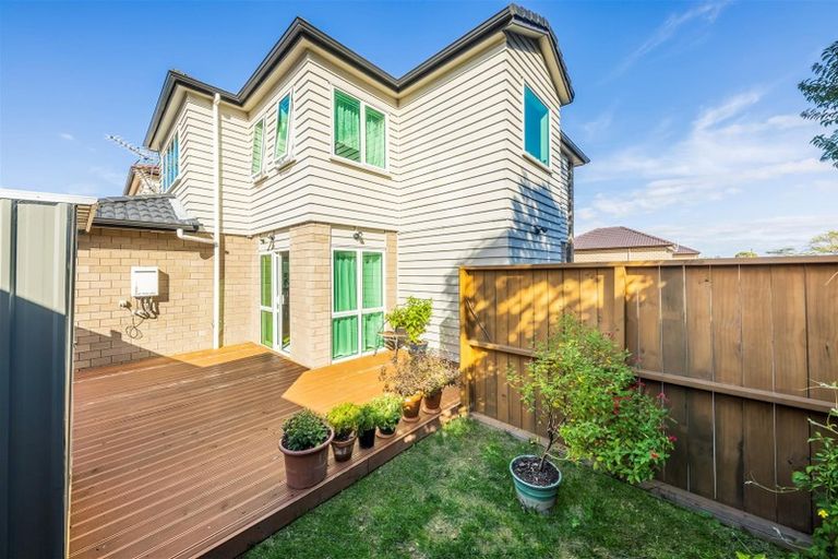 Photo of property in 27d Gifford Road, Papatoetoe, Auckland, 2025