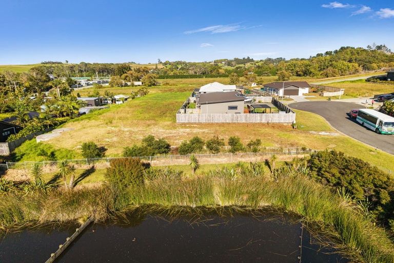 Photo of property in 68 Weka Street, Mangawhai, 0505