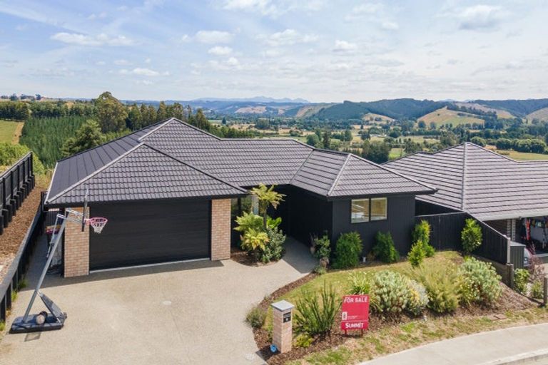 Photo of property in 15 Coppermine Crescent, Brightwater, 7022