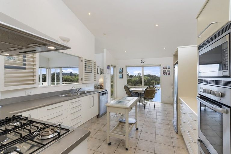 Photo of property in 54 Riverview Road, Kerikeri, 0230