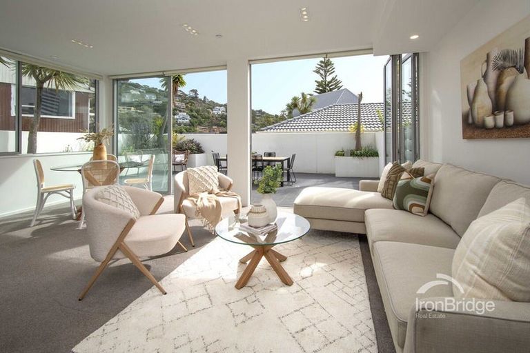 Photo of property in 1/22 Esplanade, Sumner, Christchurch, 8081