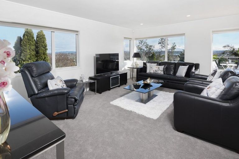 Photo of property in 2/8 Gills Road, Bucklands Beach, Auckland, 2014