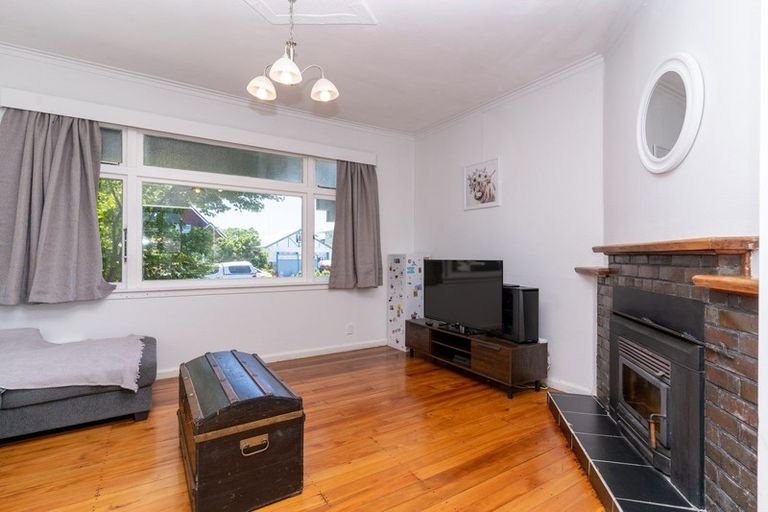Photo of property in 11a Jensen Street, Hokowhitu, Palmerston North, 4410