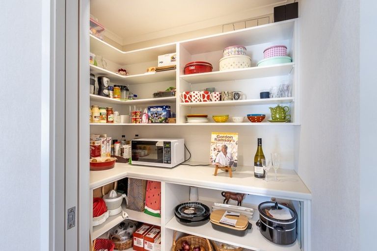 Photo of property in 58 Waterstone Avenue, Paraparaumu, 5032