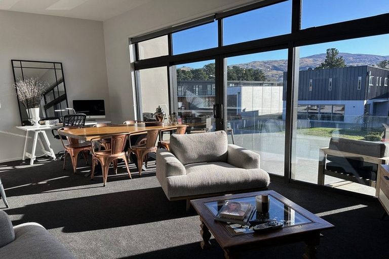 Photo of property in 7 Silverstone Drive, Cromwell, 9384