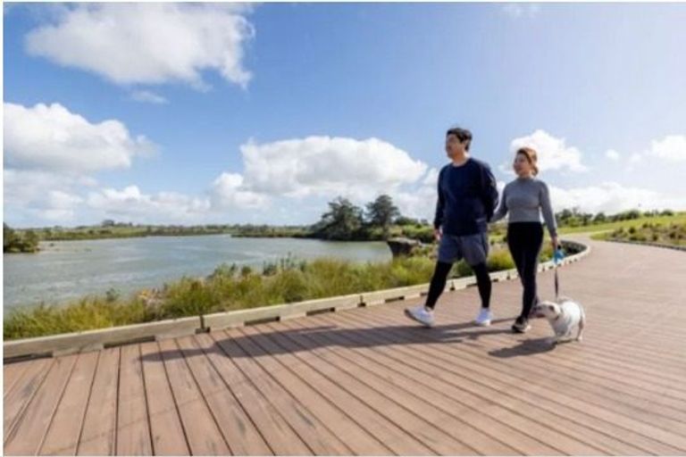 Photo of property in 9 Rarangi Mai Lane, Karaka, 2113