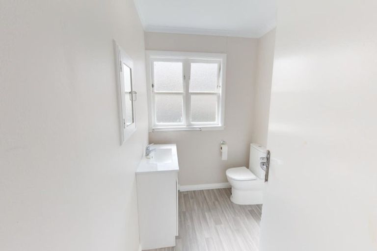 Photo of property in 3/345 Botanical Road, West End, Palmerston North, 4412