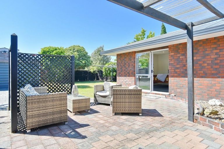 Photo of property in 46 Radiata Avenue, Parklands, Christchurch, 8083