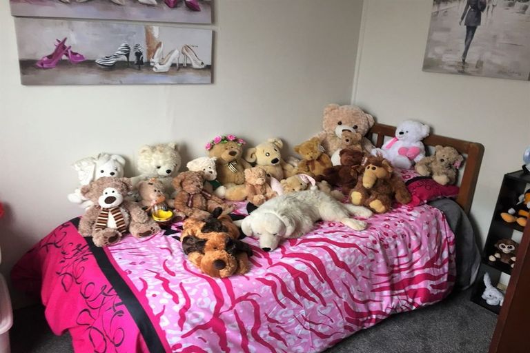 Photo of property in 19 Coronation Street, Waimate, 7924