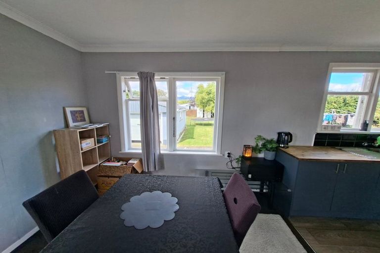 Photo of property in 34 Bartholomew Road, Levin, 5510