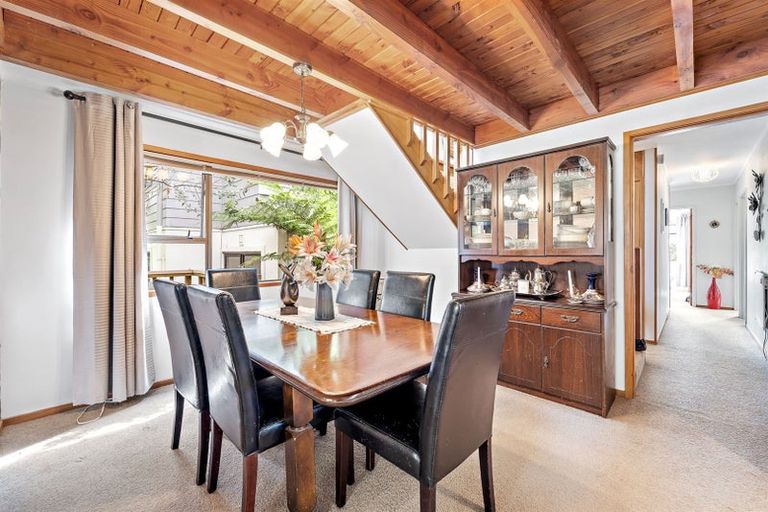 Photo of property in 1/685 East Coast Road, Browns Bay, Auckland, 0630