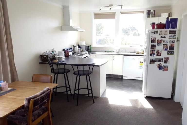 Photo of property in 63 Earls Road, Saint Clair, Dunedin, 9012