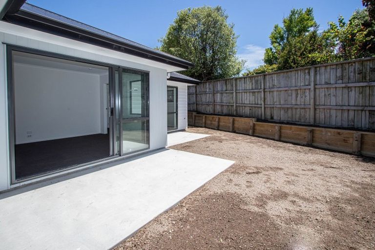 Photo of property in 2/21 Maccallum Court, Rototuna, Hamilton, 3210