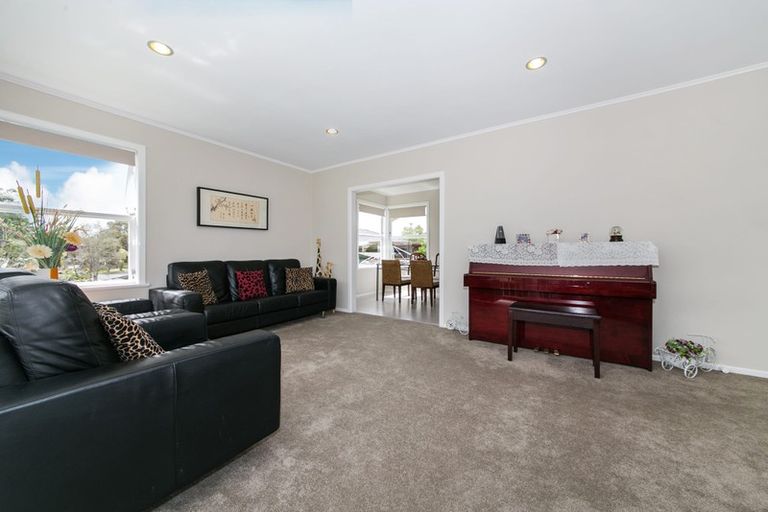 Photo of property in 13 Wycherley Drive, Bucklands Beach, Auckland, 2014