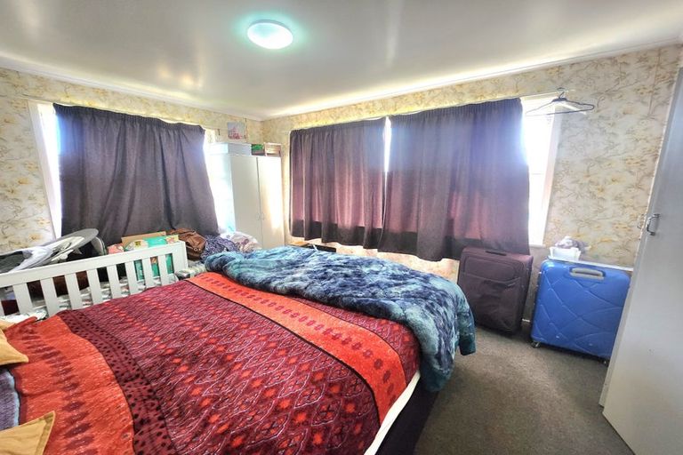 Photo of property in 2/23 Claymore Street, Manurewa, Auckland, 2102