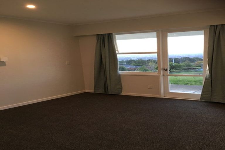 Photo of property in 225 Durham Drive, Havelock North, 4130