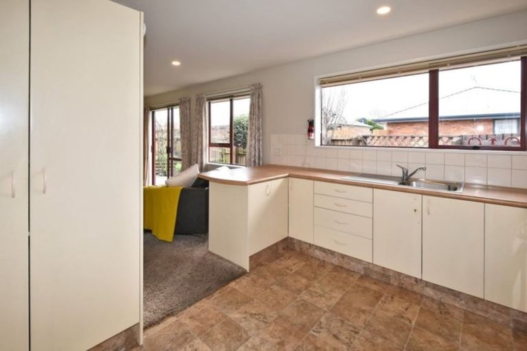 Photo of property in 52a Marriotts Road, North New Brighton, Christchurch, 8083