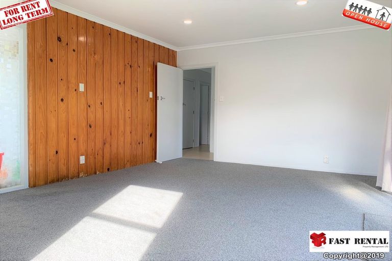 Photo of property in 73 Sylvia Road, Hillcrest, Auckland, 0627