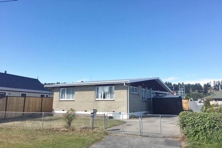 Photo of property in 83 Russell Street, Alexandra, 9320