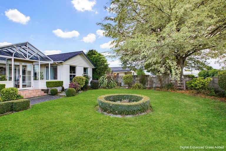 Photo of property in 14 Lincoln Street, Riversdale, 9776