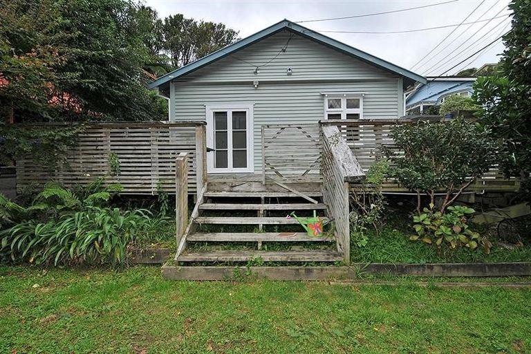 Photo of property in 41 Waikowhai Street, Ngaio, Wellington, 6035