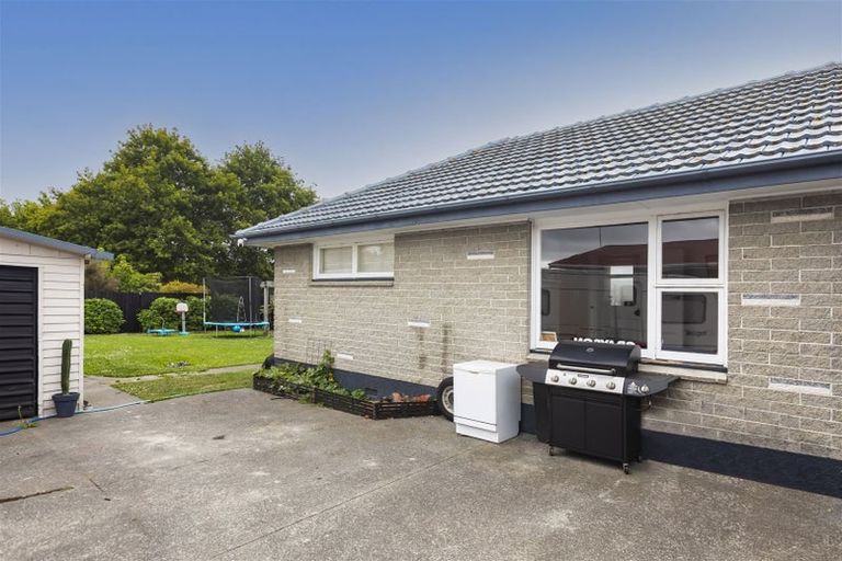 Photo of property in 79 Woolley Street, Avondale, Christchurch, 8061