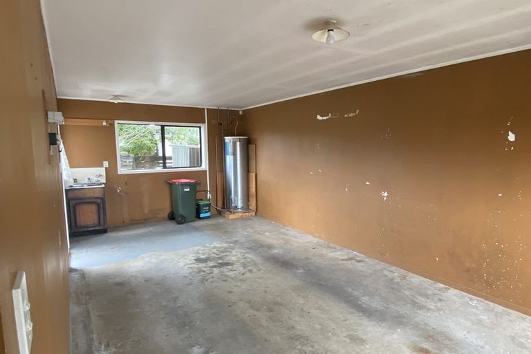 Photo of property in 1/44 Manse Road, Pahurehure, Papakura, 2113
