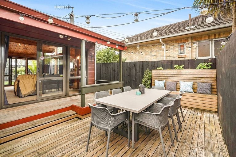 Photo of property in 40b Hillcrest Road, Hillcrest, Hamilton, 3216