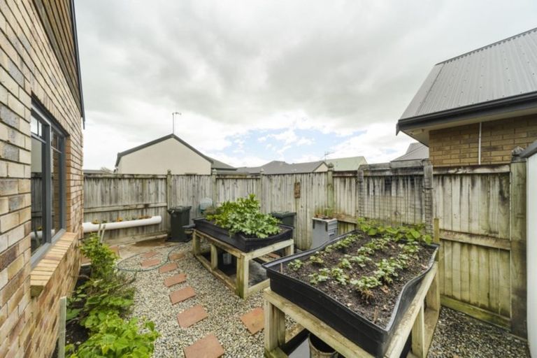 Photo of property in 45 Fitchett Street, Palmerston North, 4410