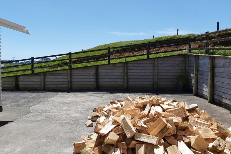 Photo of property in 771 Frankley Road, Hurworth, New Plymouth, 4371