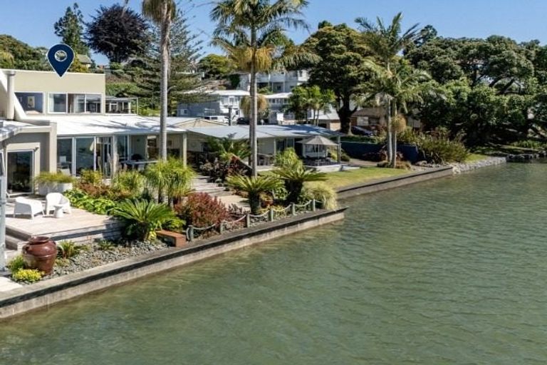Photo of property in 5a Sixth Avenue, Tauranga, 3110