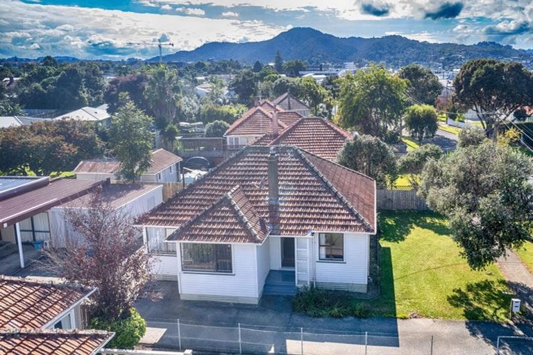 Photo of property in 40 First Avenue, Avenues, Whangarei, 0110