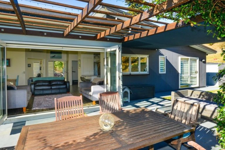 Photo of property in 51 Omarunui Road, Waiohiki, Napier, 4183