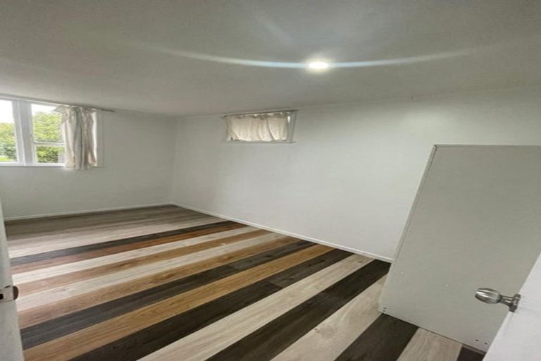 Photo of property in 37 Gloucester Road, Manurewa, Auckland, 2102